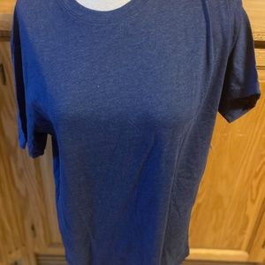 NWT Women's Basic Crew Neck Blue Tee T-Shirt XL Casual Comfortable Classic